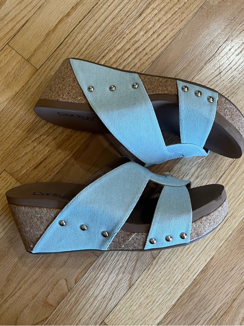 Corkys The Bonny Wedge Pale Blue Denim Crisscross Slide Sandals Women’s Size 10 - Picture 2 of 7